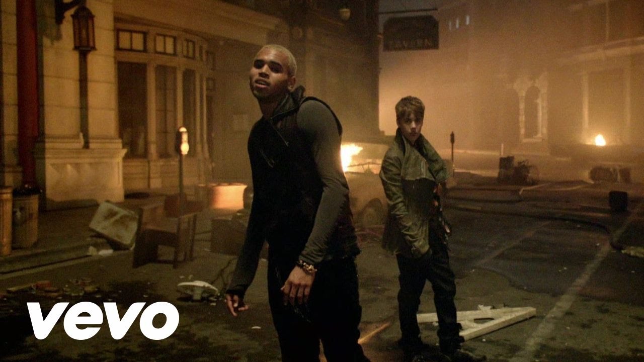 Chris Brown – Next To You feat. Justin Bieber