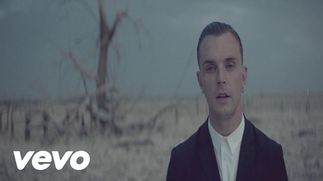 Hurts – Somebody To Die For