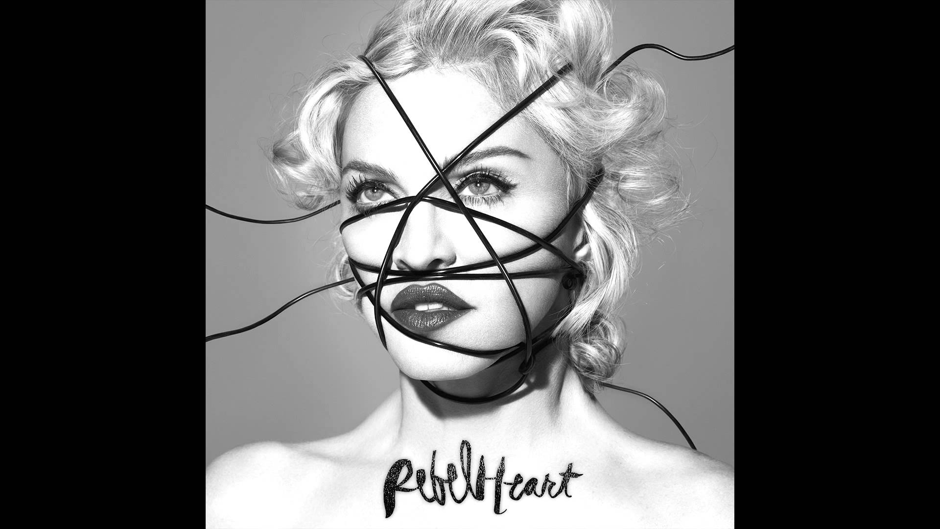 Madonna – Unapologetic Bitch