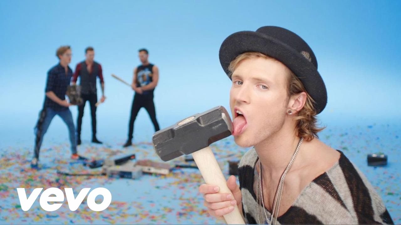 McFly – Love Is On The Radio