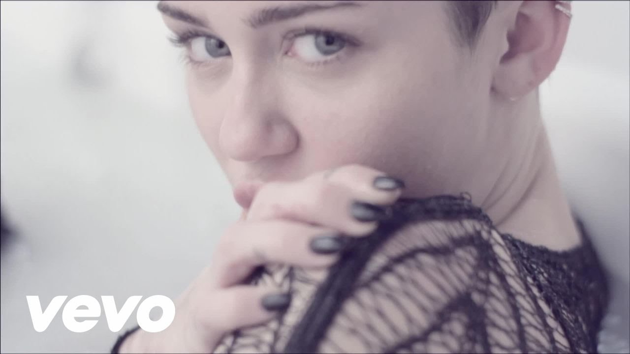 Miley Cyrus – Adore You