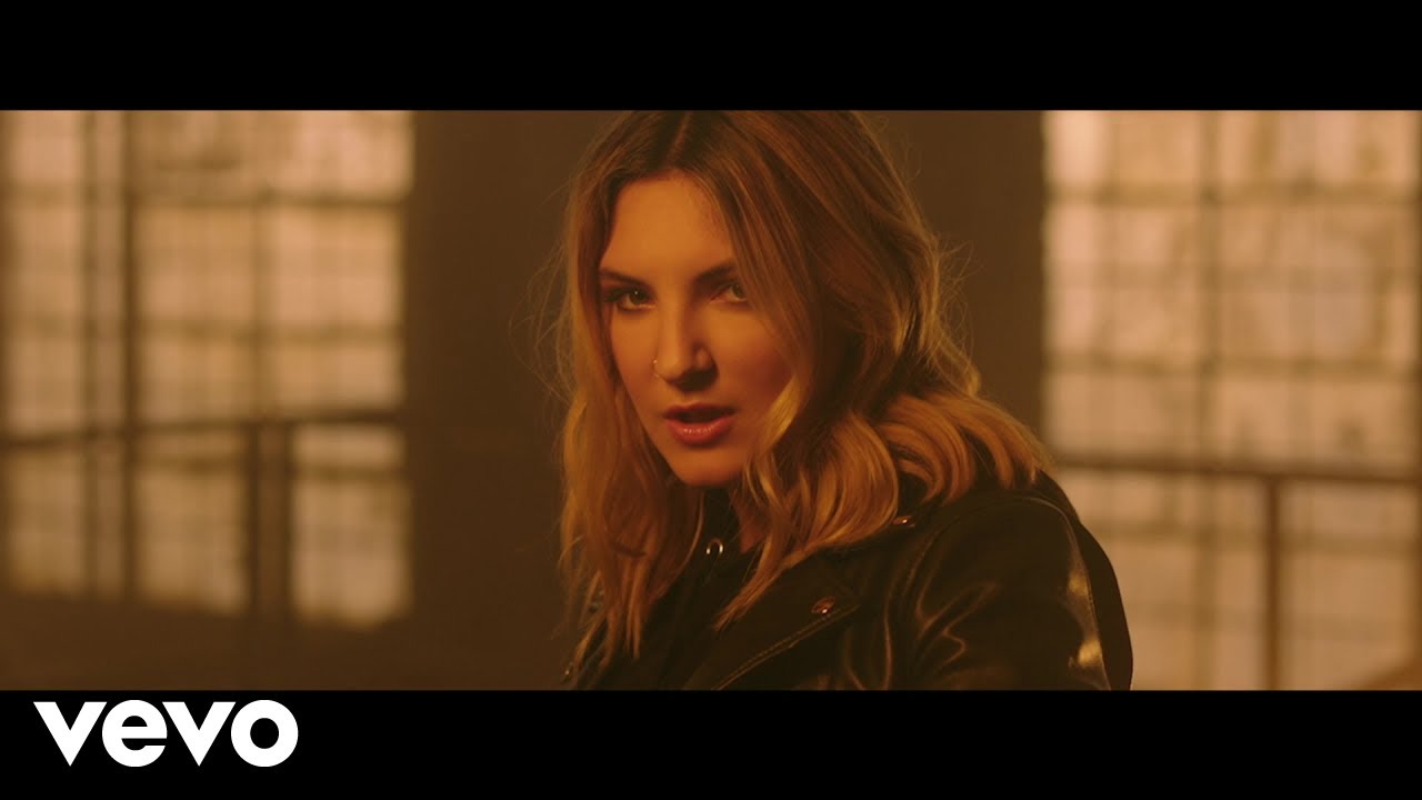 Julia Michaels – In This Place (Ralph Breaks the Internet)
